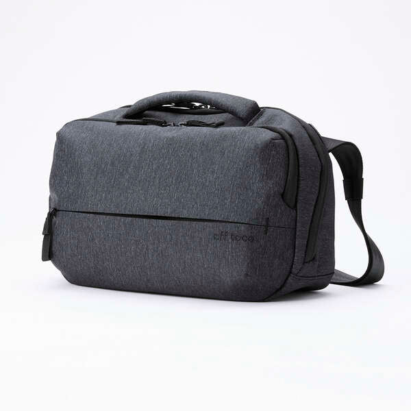 Elecom Off Toco Body Bag - Image 6