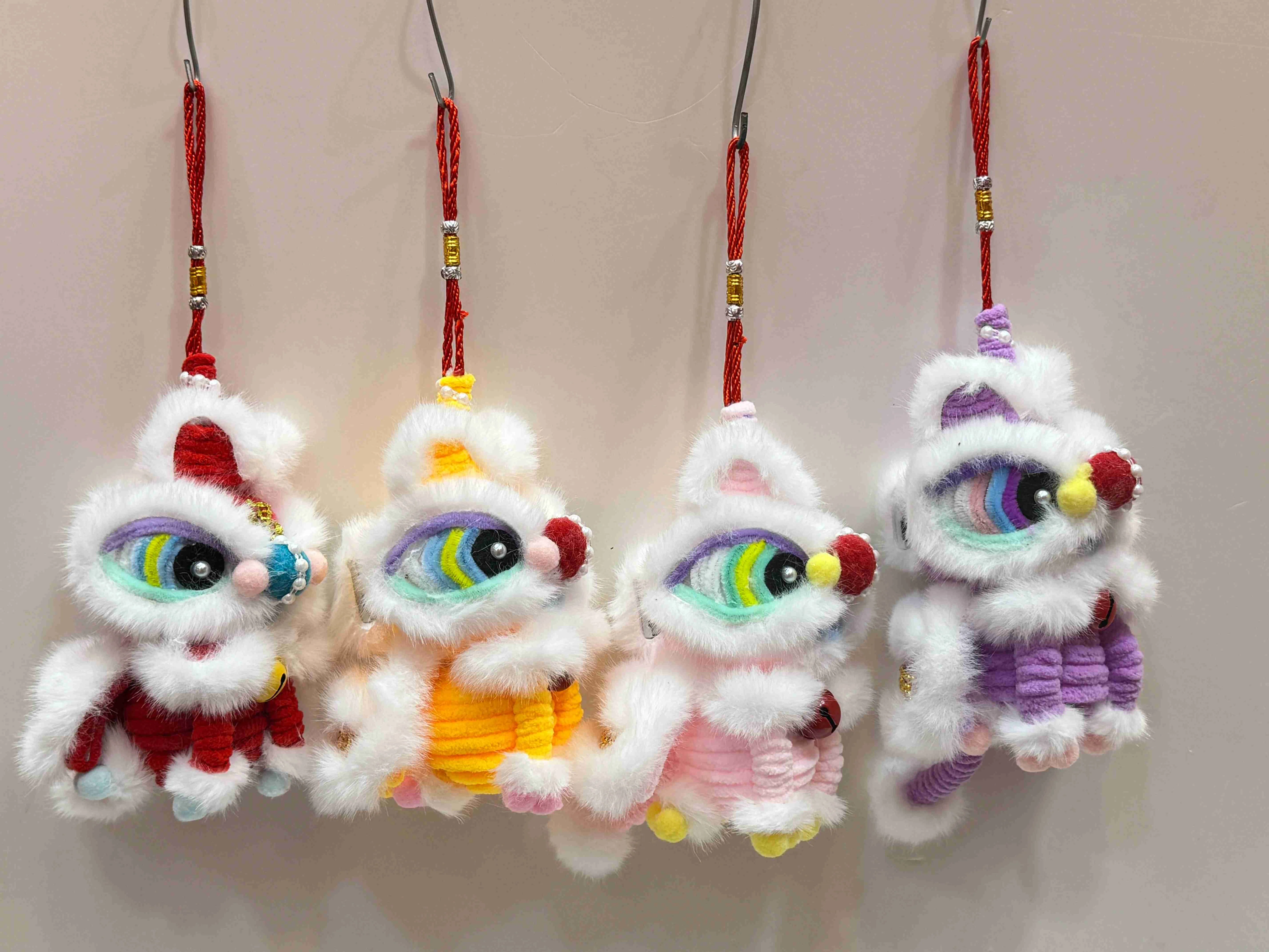 CNY LION DANCE HANG DECO 12*12*18CM