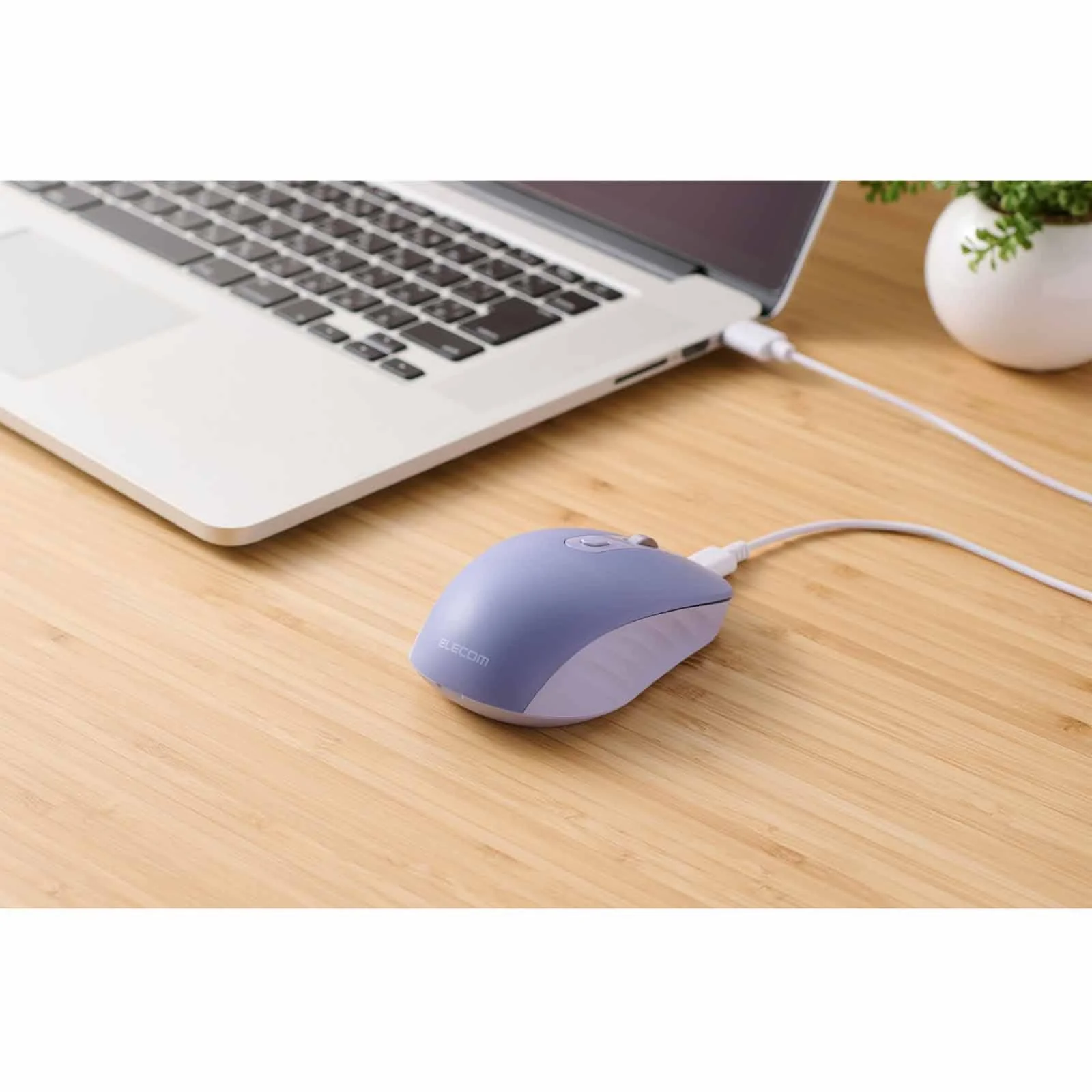 Elecom 6 Button Silent Dual Mode Bluetooth Wireless Rechargeable Mouse - Image 9
