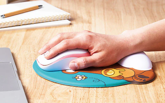 Elecom Bear Mouse Pad with Wrist Rest - Image 5