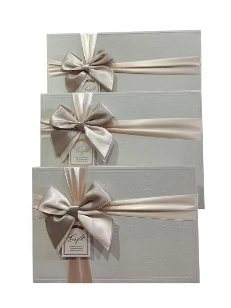 Gift Box (M) Emboss 29*21*9 - Image 2