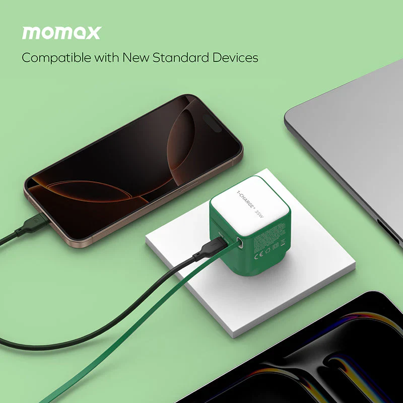 Momax 35W GaN Charger with Retractable USB-C Cable - Image 2