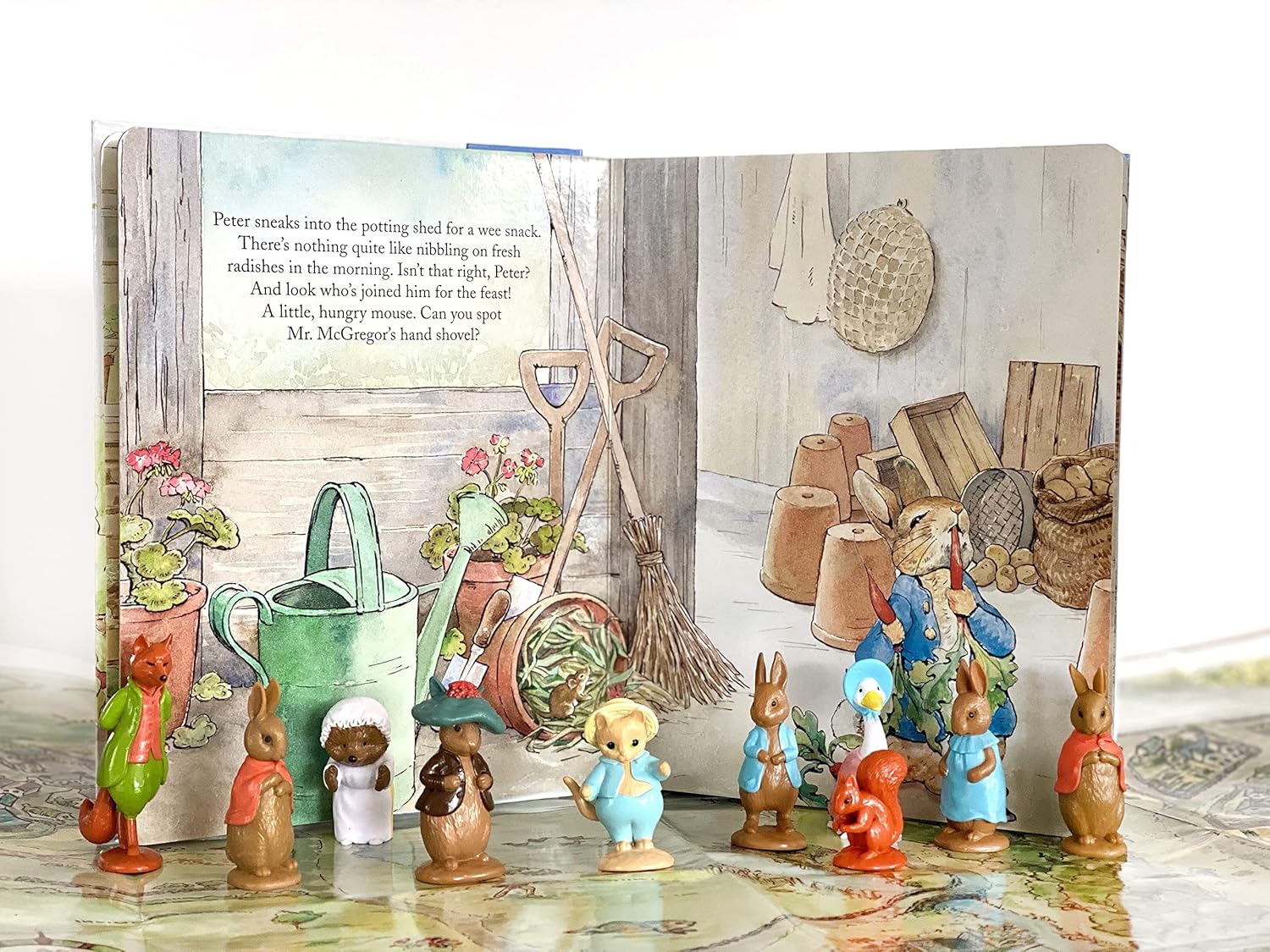 Peter Rabbit / The World of Beatrix Potter My Busy Books - Image 4