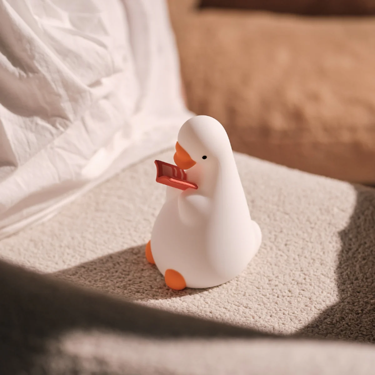 Reading Duck Usb Led Lamp (Usb Rechargeable) - Image 2