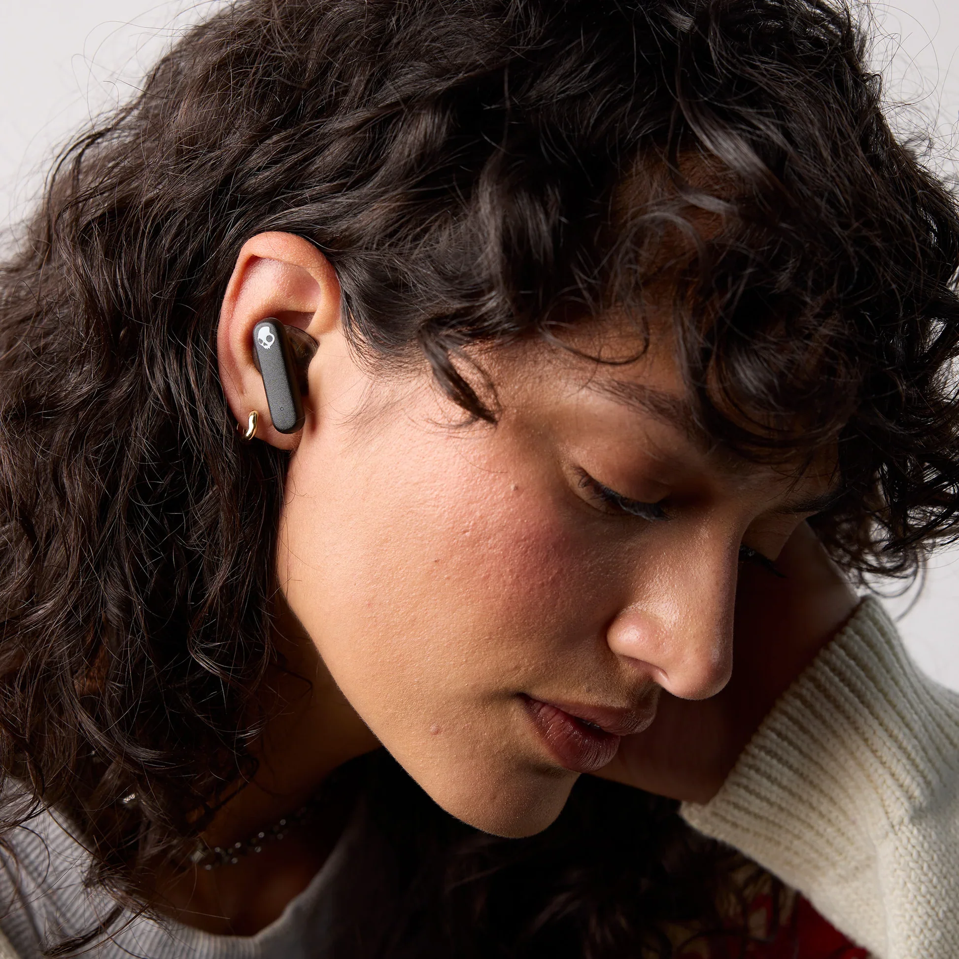 Skullcandy Smokin’ Buds Wireless Earbuds - Image 10