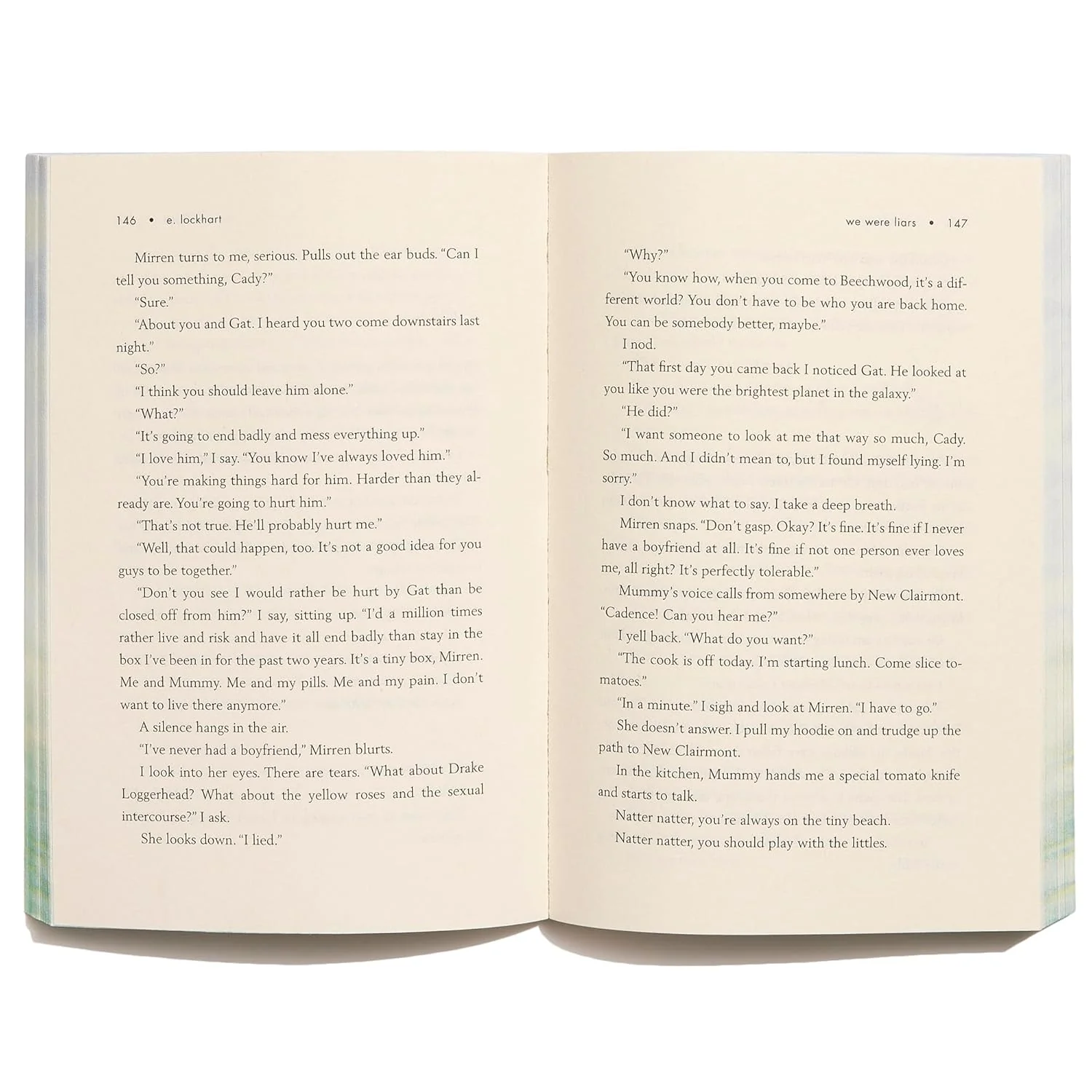 We Were Liars: Deluxe Edition (Paperback) - Image 3